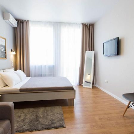 Cozy Apartment Beside Metro Yaroslava Mudroho, Universytet - Chernyshevska Str 95-6 Jarkov Exterior foto