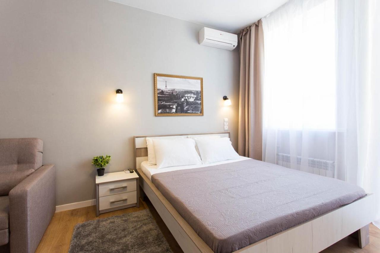 Cozy Apartment Beside Metro Yaroslava Mudroho, Universytet - Chernyshevska Str 95-6 Jarkov Exterior foto