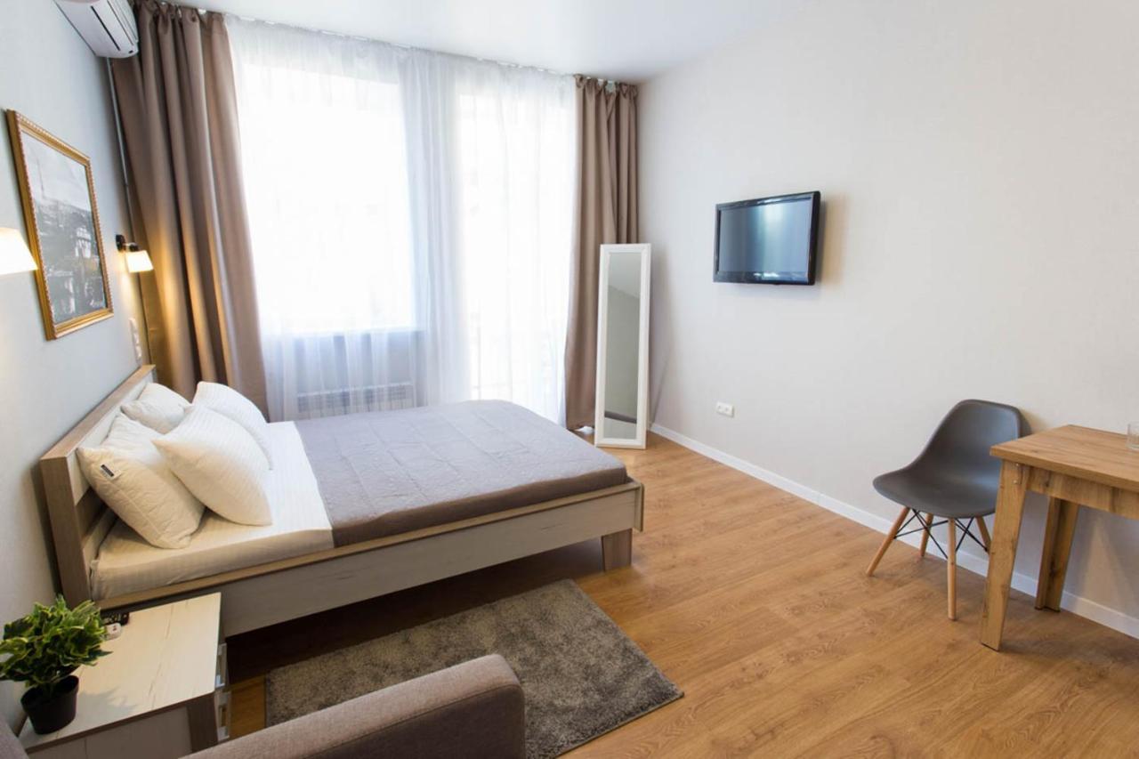 Cozy Apartment Beside Metro Yaroslava Mudroho, Universytet - Chernyshevska Str 95-6 Jarkov Exterior foto